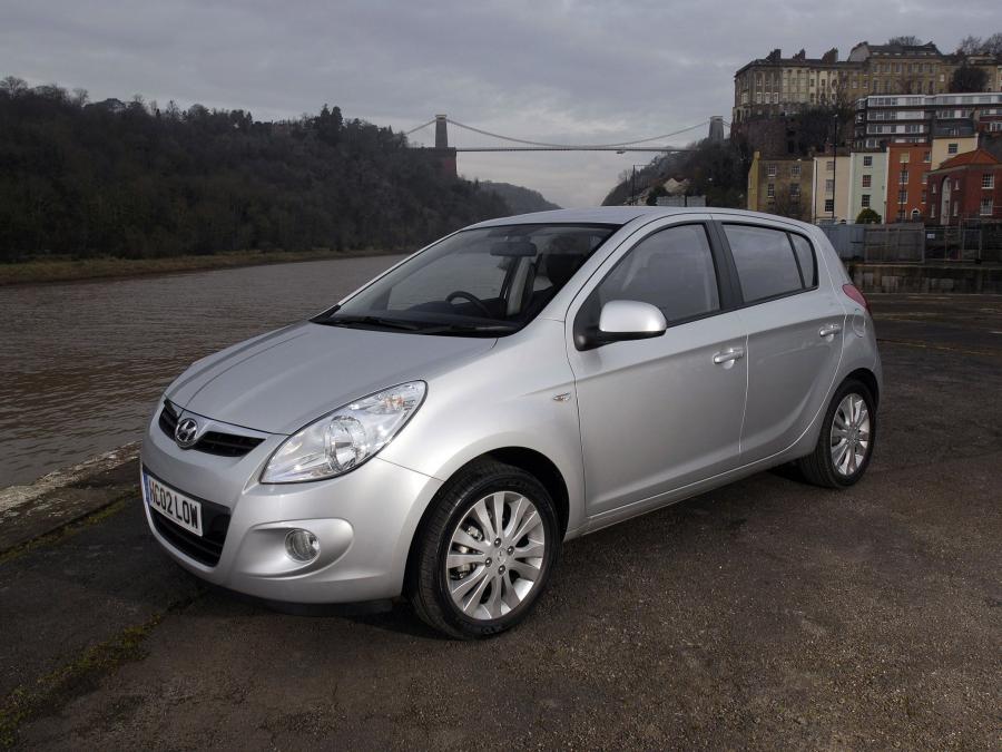  Hyundai i20 5-Door 2008 года  (UK) (фото 6 из 21)